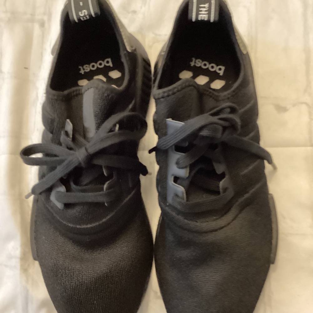 ADIDAS RUNNING SHOES NMD R1 - Picture 7 of 13
